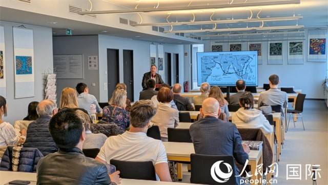 美国专家：以更加立体、多元的视角读懂中国