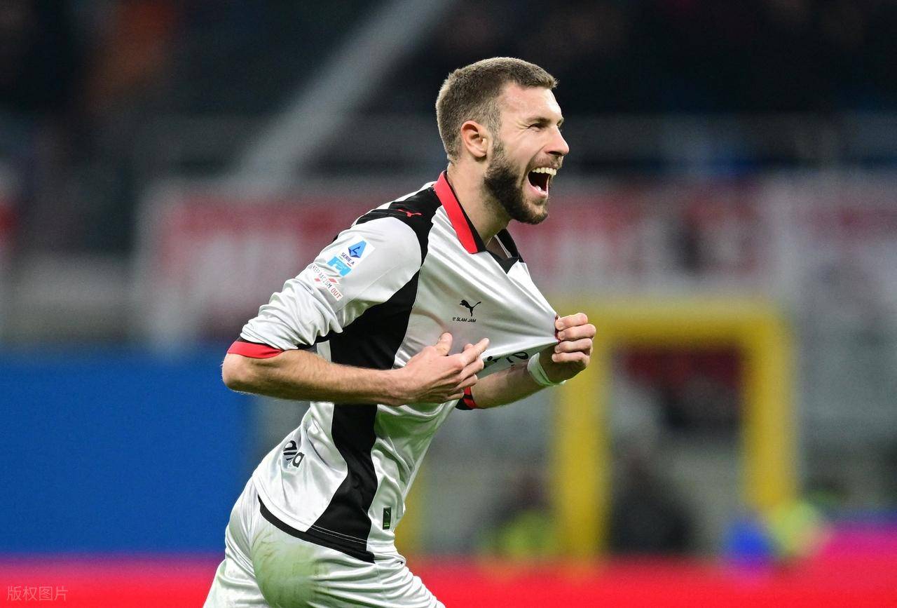 AC米兰3-2都灵，赛后评分：AC米兰19号排第一