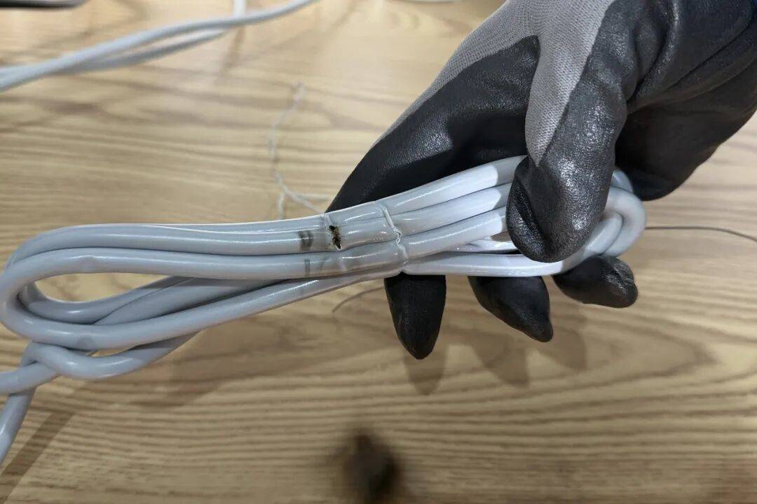 越整齐越危险!别再这么捆电线了